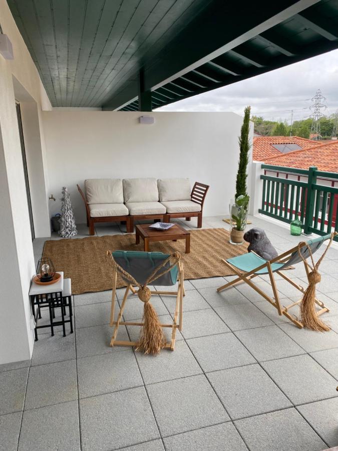 Chambre D'Hote Cosy Hiriburu Saint-Pierre-dʼIrube Exteriör bild